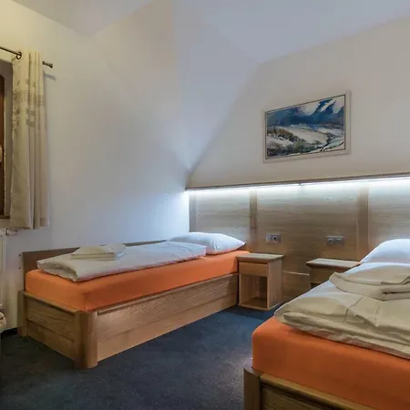 Michal 3* Ждьяр